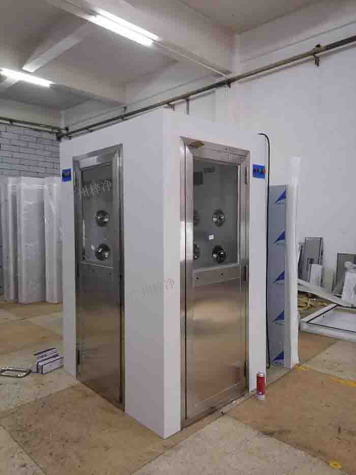 轉(zhuǎn)角風(fēng)淋室 轉(zhuǎn)角風(fēng)淋室